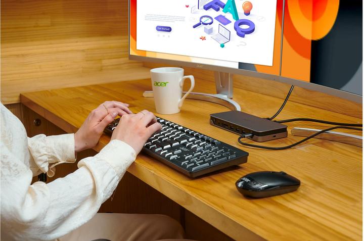 Produktbild Acer DOCKIN USB Type-C docking station E (USB-C, 4 Ports)