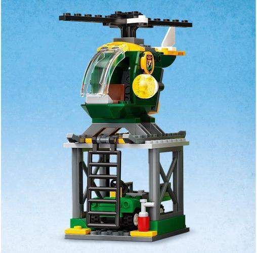 Actual product image LEGO T. Rex outbreak (76944, LEGO Jurassic World)