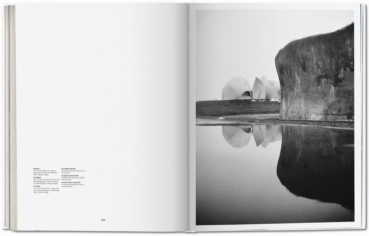 Produktbild Cosmic Communist Constructions Photographed (Deutsch, Frédéric Chaubin, 2011)