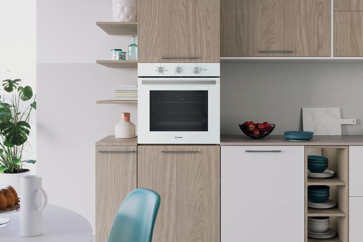 Actual product image Indesit Multifunktions-Einbau-Backofen