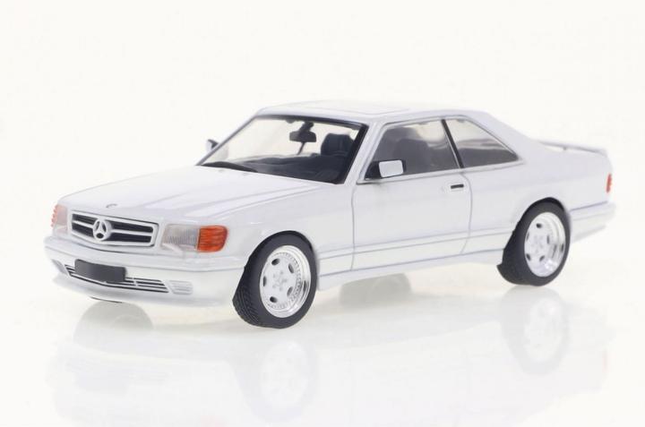 Immagine prodotto Solido 1:43 Mercedes SEC 560 AMG Widebody bianco