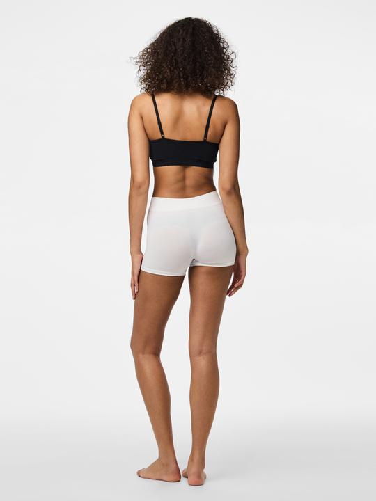 Actual product image Pieces Slim Fit Jersey Shorts (M/L)