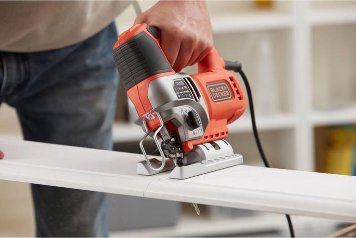 Produktbild Black & Decker B&D Pendelhubstichsäge BES610KQS