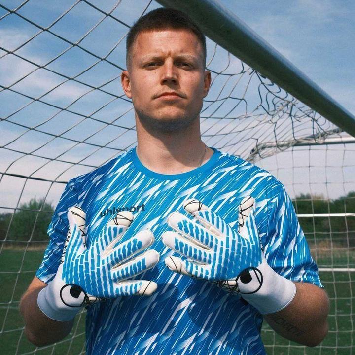 Produktbild Uhlsport Torwarthandschuhe FM Cybertec Ultragrip (8)
