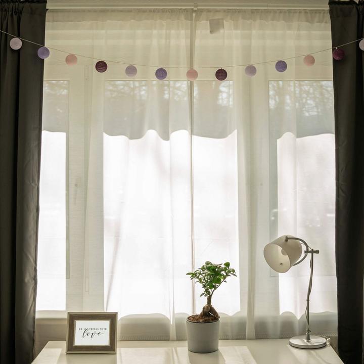 Produktbild Trenddeko Cotton Ball Lights LED-Lichterkette lila violett 20-teilig (3 m)