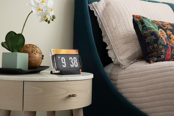 Produktbild TwelveSouth PowerPic Mod (black) (10 W)