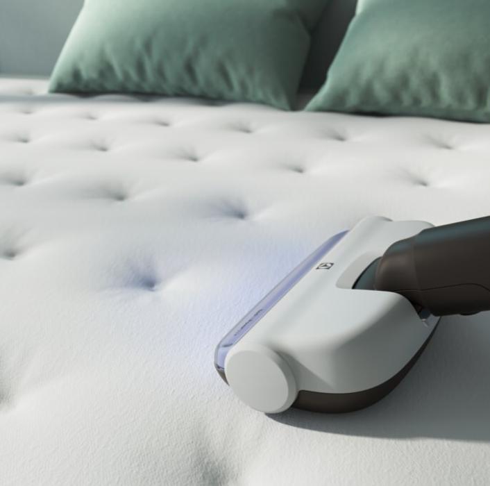 Actual product image Electrolux EP71HB14UV Stick Vacuum Cleaner/Electric Broom Battery Dry Bagless 0.3 l 57 W Cream 4 Ah