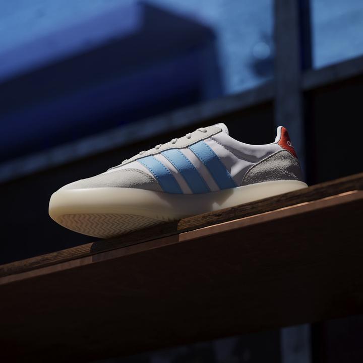 Produktbild Adidas Barreda Decode (44)