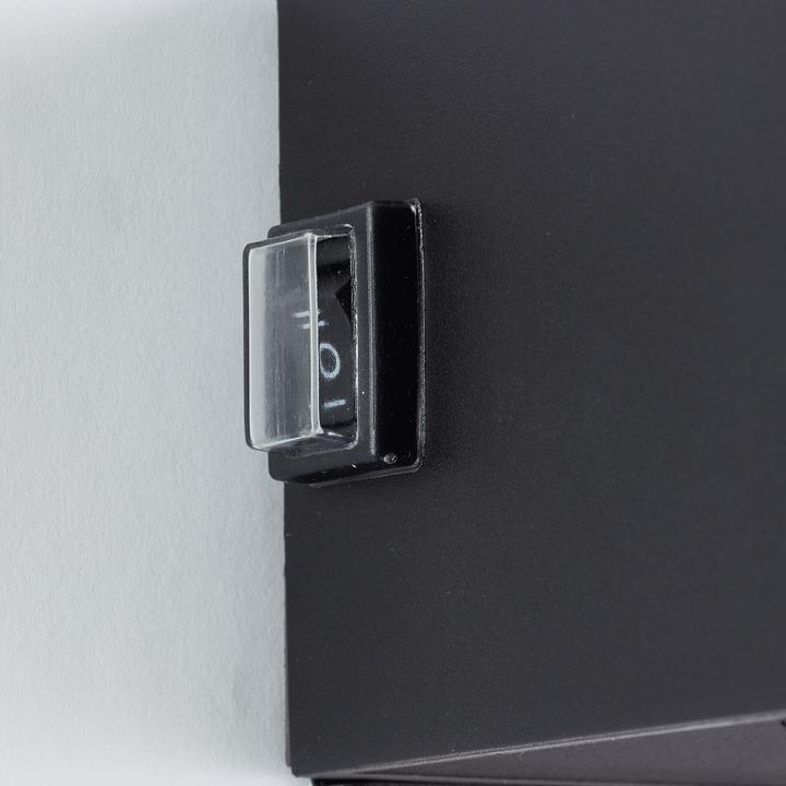 Actual product image Brilliant Iseo (300 lm, IP44)