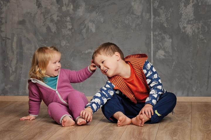 Immagine prodotto loud + proud Uva in generale (92)