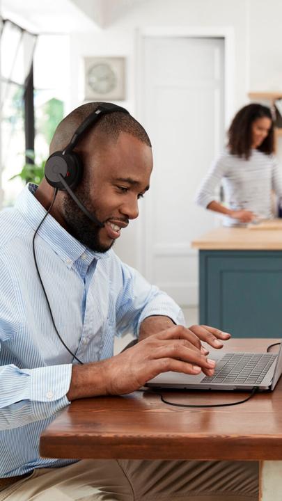 Produktbild Jabra Evolve2 50 (Kabelgebunden, USB-A, Alcatel-Lucent, Avaya, Cisco, Google Meet, Unify, Zoom)