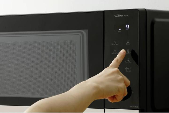 Actual product image Panasonic NN-GD38QSEPG (29 l)