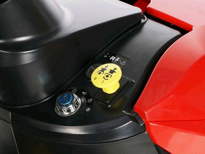 Produktbild Efco EF 109 L16 K Aufsitzmäher mit SeitenauswurfMulching