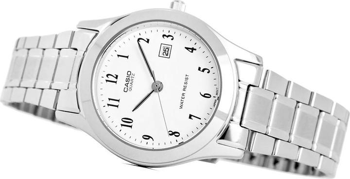 Actual product image Casio Wristwatch (Analogue wristwatch, 30 mm)