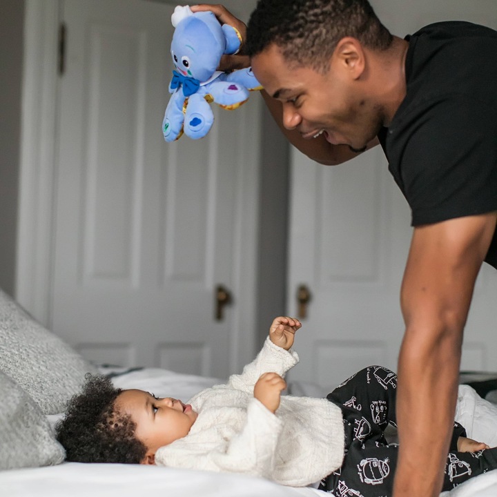 Image du produit Baby Einstein Jouet musical Octoplush