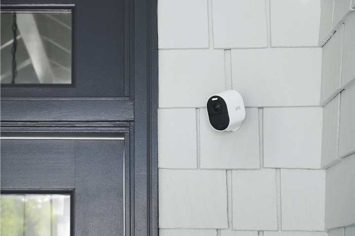 Produktbild Arlo Ultra 2 Spotlight Kamera, Zusatzkamera (3840 x 2160 Pixels)