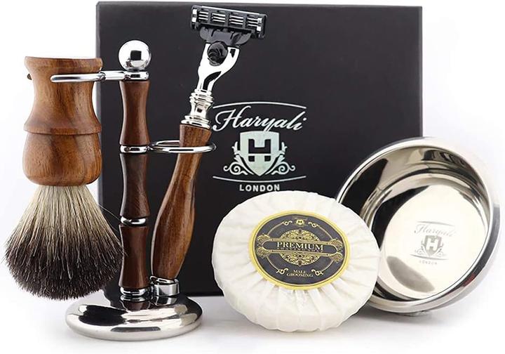 Actual product image ‎Haryali London Shaving set