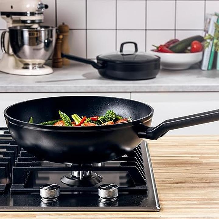 Image du produit BK Easy Induction Ceramic Wok - 30 cm - PFAS-vrij (30 cm, Wok, Aluminium)