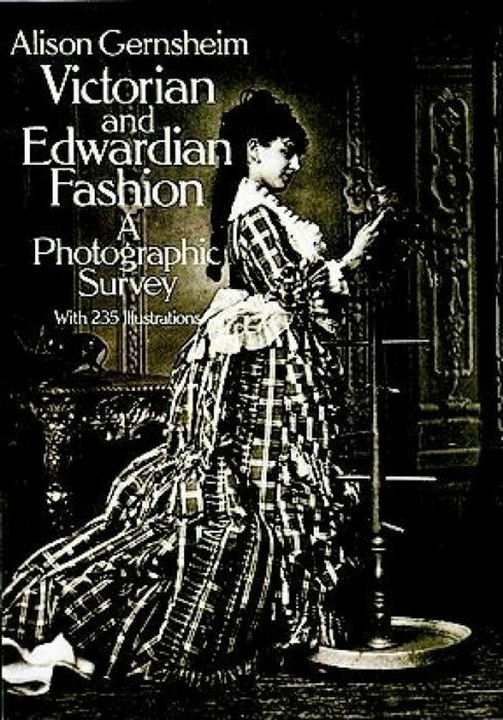 Produktbild Victorian and Edwardian Fashion (Englisch, Alison Gernsheim, 2000)