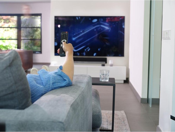 Actual product image One for All Evolve 4 (Universal remote control, Infrared)
