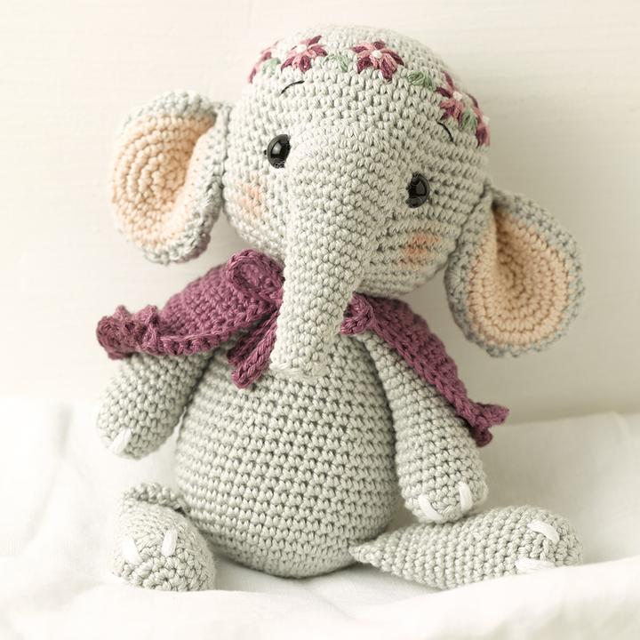 Actual product image Häkelfreunde & Stickzauber