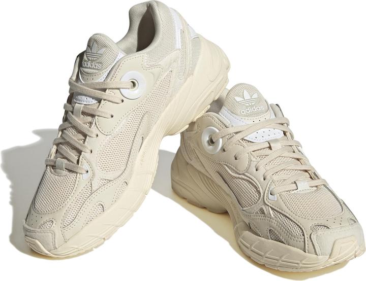 Produktbild Adidas Astir (39 1/3)