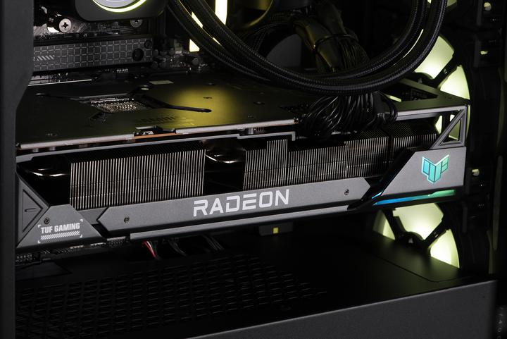 Actual product image Action Actina 5901443329466 PC i5-13600KF Midi Tower Intel® Core™ i5 32 GB DDR5-SDRAM 2000 GB SSD Black (Intel Core i5-13600KF, 32 GB, 2000 GB, GeForce RTX 4070 Ti)