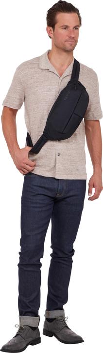 Actual product image Thule Subterra 2