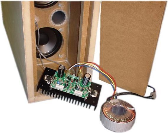 Actual product image Whadda Discrete power amplifier 200 w (Booster)