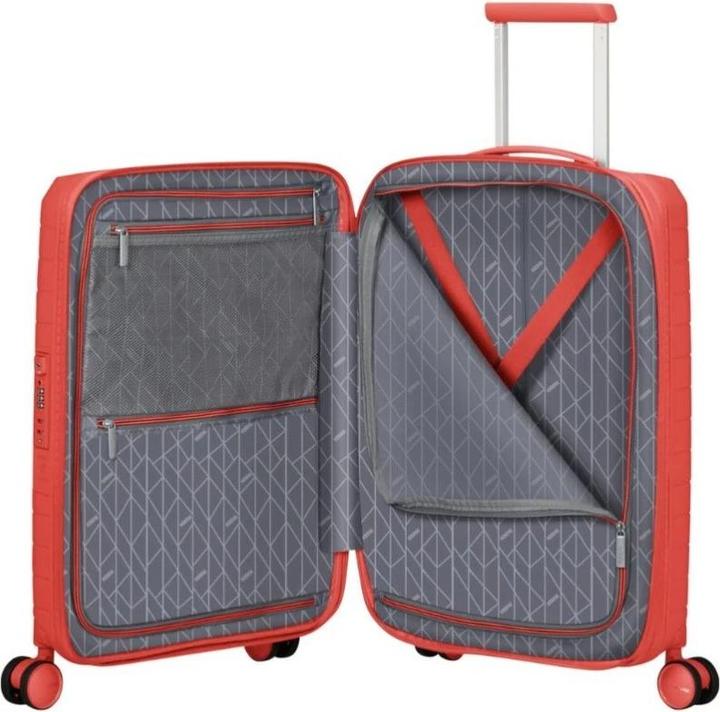 Actual product image American Tourister Fastforward Spinner (44 l)