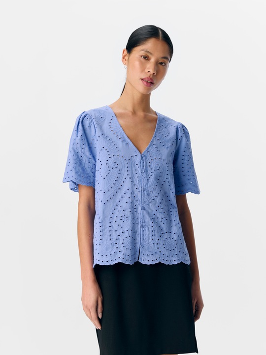 Actual product image Object Broderie Anglaise Hemd (36)