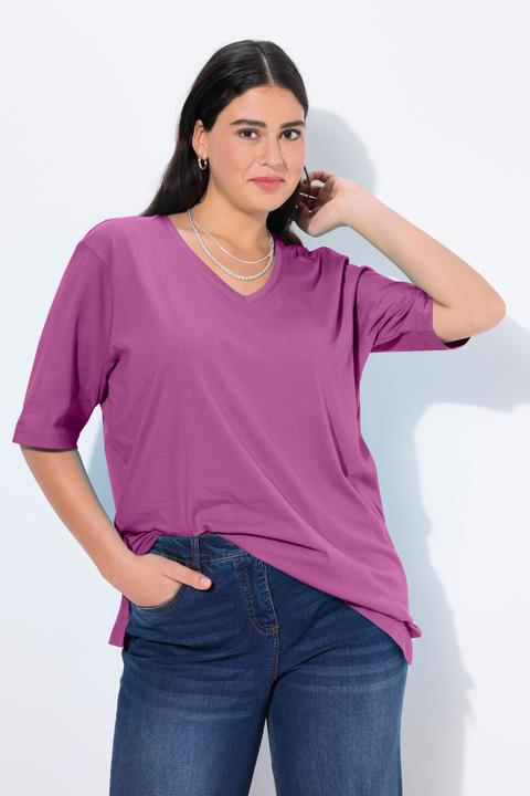 Actual product image Ulla Popken Basic V-Neck Relaxed Fit Short Sleeve Tee (68)