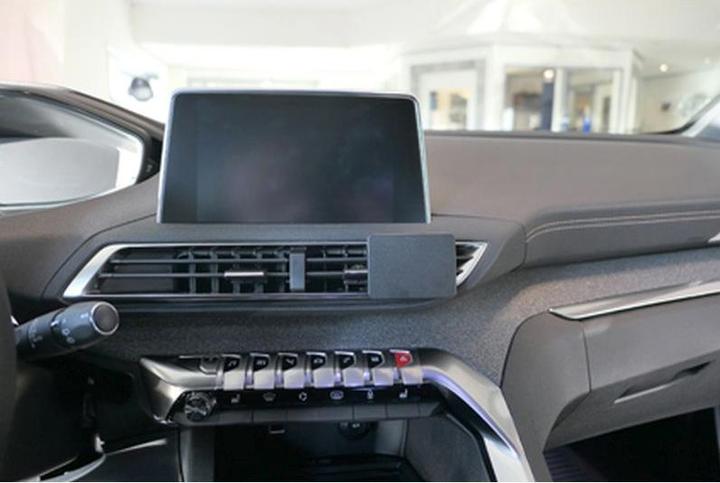 Actual product image Brodit ProClip Peugeot 3008 My. 17-21/5008 SUV 18-21