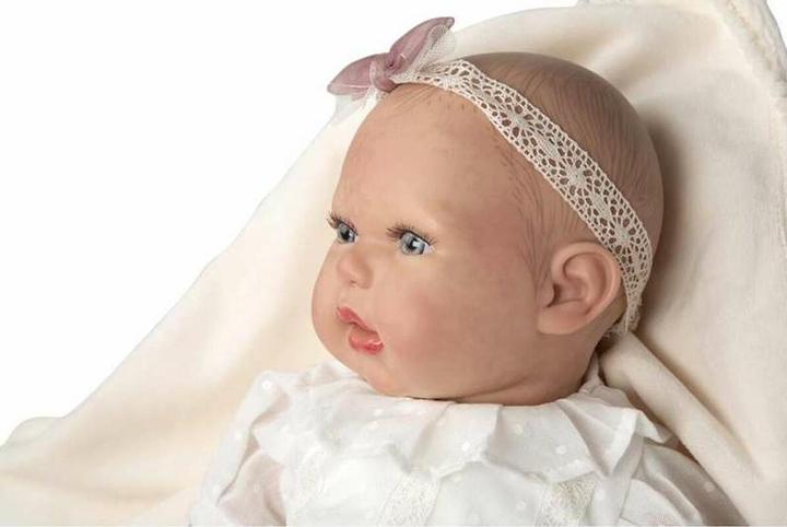 Actual product image Arias Reborn doll Delia 45 cm
