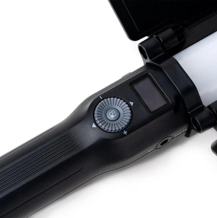 Actual product image Viltrox H18 Bi LED RGB Light Stick (Video light)