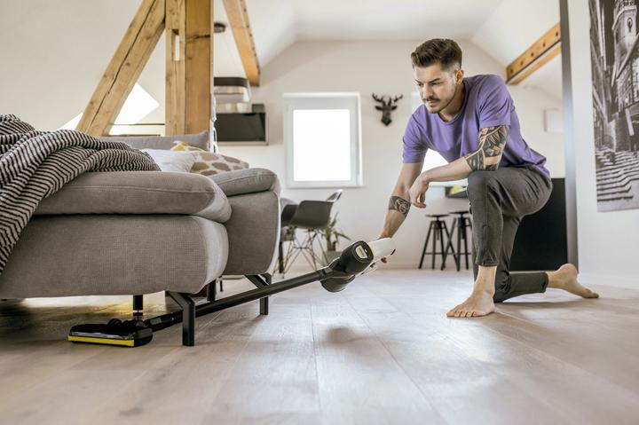 Image du produit Kärcher Aspirateur vertical sans sac Krcher VC 4