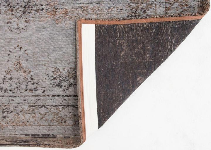 Actual product image Louis de Poortere Fading World Medaillon (240 x 340 cm)