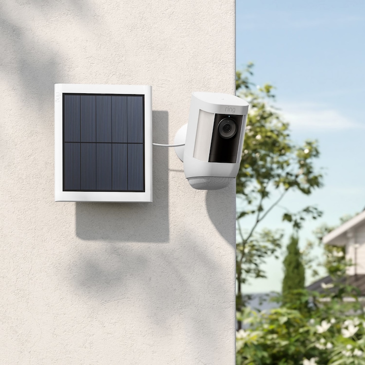 Actual product image Ring Solar Panel (USB-C) - White (4 W, 0.42 kg)