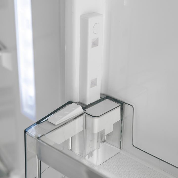 Actual product image Sharp Koelvriescombi SJFBA05DTXLEEU (269 l)