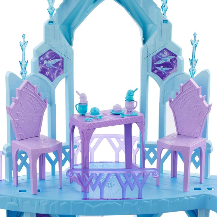 Produktbild Disney Interactive Studios Disney Die Eiskönigin Elsa Ice Castle Playset