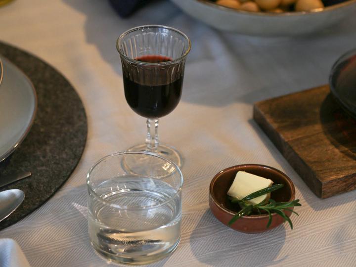 Actual product image Esmée Table cloth (240 x 150 cm)