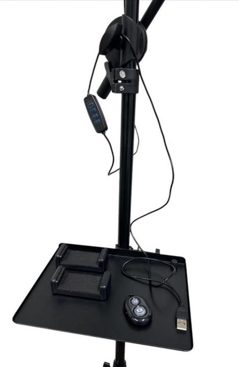 Produktbild iLike S12 LED Selfie 31cm Ring Light Lamp + Tripod Stand 2.1m + Shelf&3x phone / Mic Holder