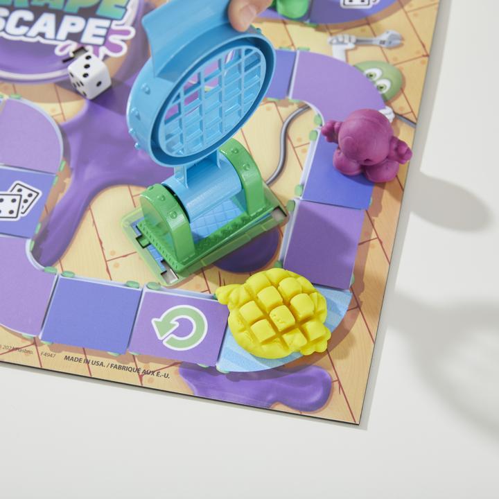 Produktbild Hasbro Gaming Taubenflucht (Griechisch, 2 - 4 Spieler)