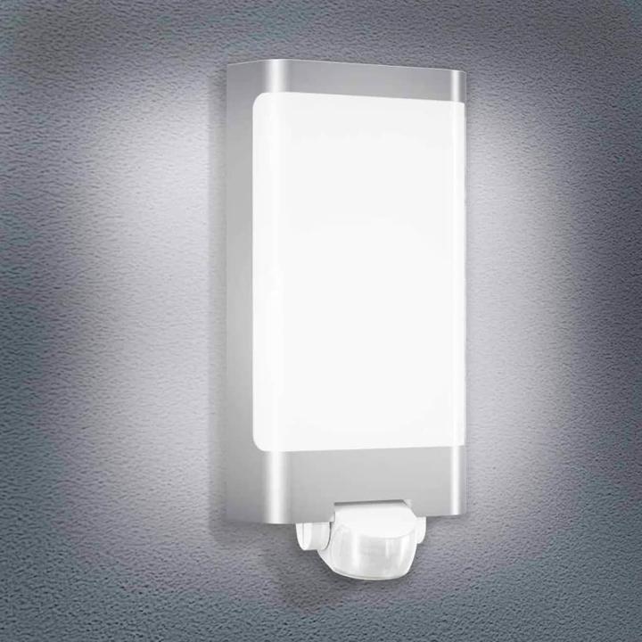 Actual product image Steinel LED sensor lamp (946 lm, IP44)