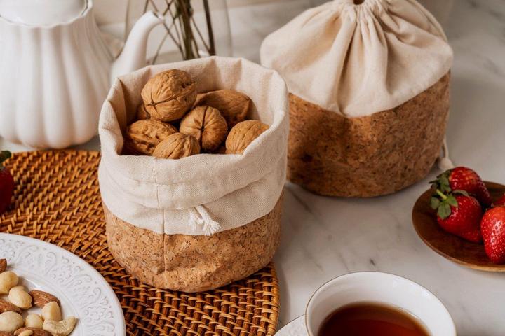 Produktbild Nuts Brotbeutel mit Kordel, Baumwolle XS cork/beige, 12 cm