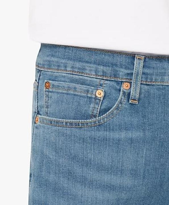 Actual product image Levis Straight Medium Indigo Worn In (W32/L30)