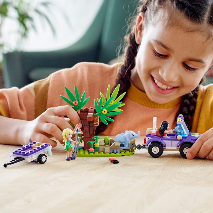 Actual product image LEGO Rescue of the baby elephant with transporter (41421, LEGO Friends)