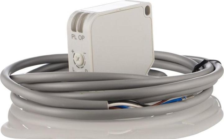 Image du produit RS PRO Capteur optique cubique, diffus, portée 2 m, sortie PNP/NPN, câble de connexion