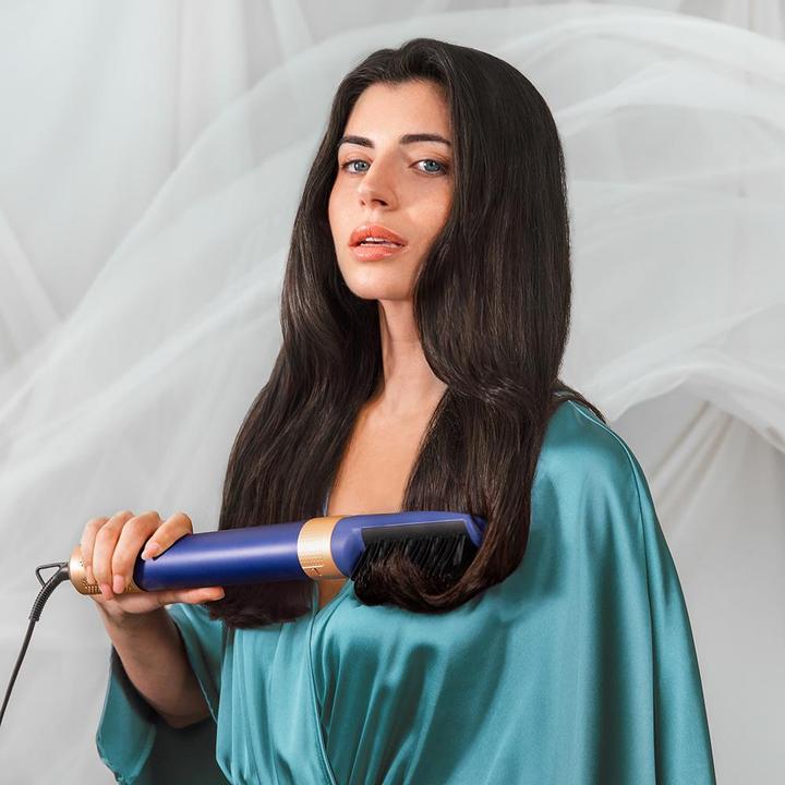 Actual product image Cecotec Bamba CeramicCare 14in1 AirGlam Blue