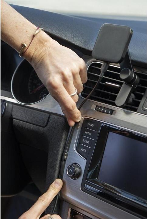 Actual product image Peak Design Car Mount Vent Charging v2